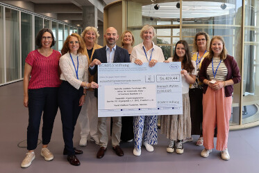 Children's Walk 2025: Großzügige Spende von über 112.000 Euro für kranke und bedürftige Kinder